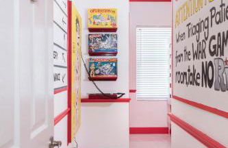 Lakefront Mansion on 10 Acres - Sleeps 15-45 - Foto 66