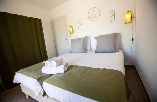 GÎTES DU MAS BEL'AIR ,PISCINE CHAUFFÉE - Foto 4