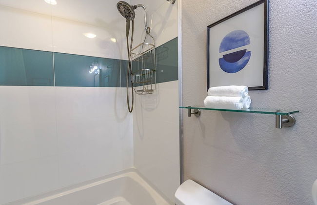 Fruit & Wine Saltwater Pool Home - Foto 33