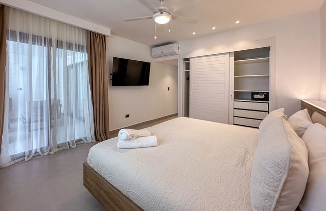 Incredibly Beautiful Condo Just Steps to the Beach - Foto 38