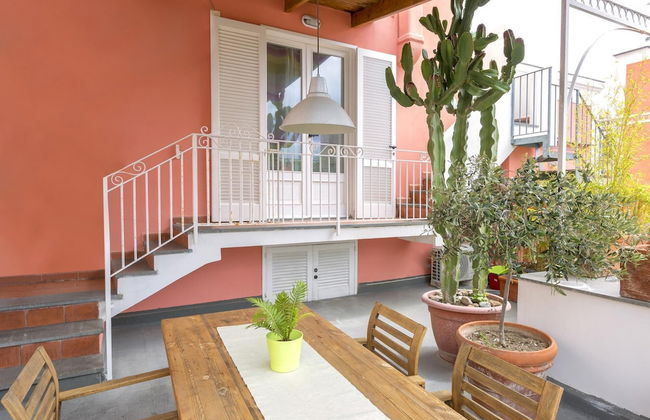 Gioia 13 - Large Studio With Terrace - Photo 2