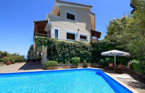 Luxury villa with stunning seaviews and pool - Foto 3