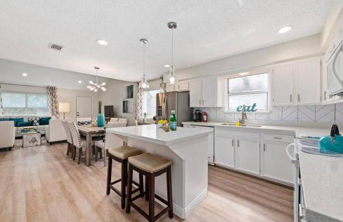 Super Cozy Entire House Near Downtown - Book Now !! - Foto 18