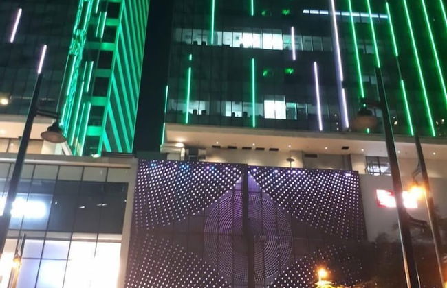 Uptown BGC near St. Luke's - Foto 79