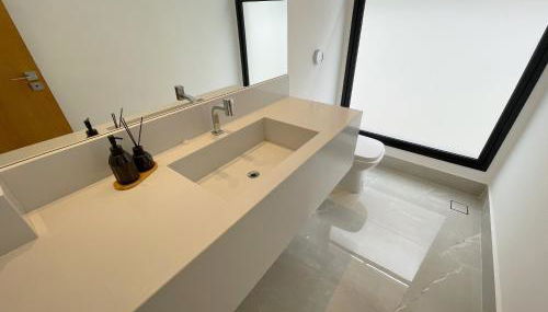 Casa moderna alto padrão em condomínio - Foto 2