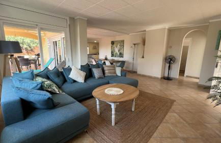 Casa Mas Fumats con piscina terraza y garaje AV-49 - Photo 11