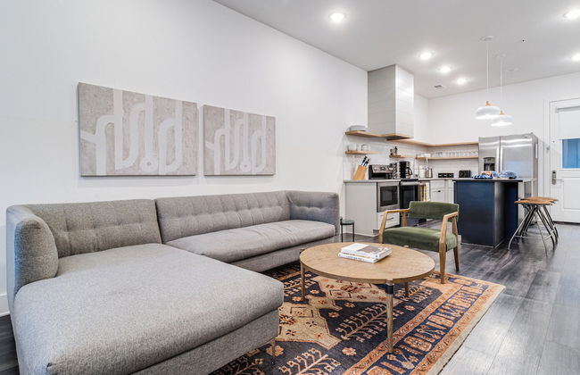 The Grove by AvantStay – Stylish Group Stay with Private Bathrooms - Foto 71