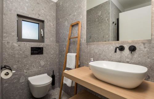 Apartmani Vila Mara M 2 i M 3 heated pool - Foto 3