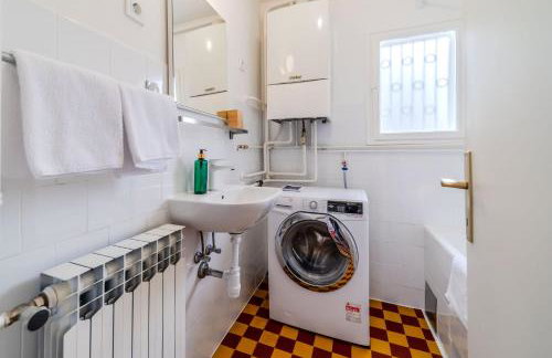 Family Friendly Apartment With Parking - Happy Rentals - Foto 20