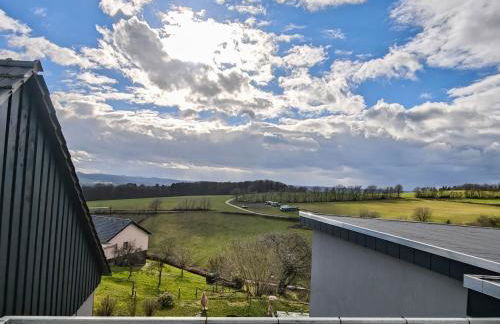 CJS Apartments - Chill or Drive am Nürburgring, new Box Spring Beds, new furniture, WLan, Spacious Rooms, Quiet Location - Foto 46