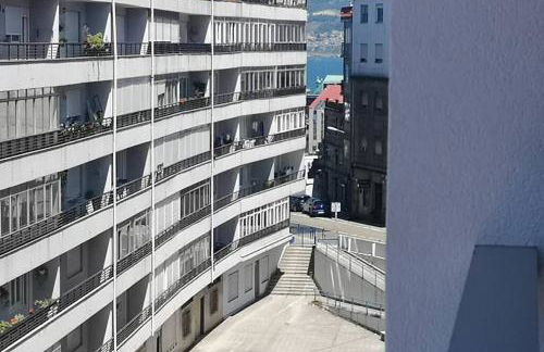 Piso moderno con garaje en el centro de Vigo - Foto 45