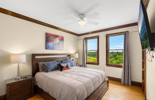 Luxury Getaway Home with Panoramic Views, Pool & Hot Tub! - Foto 26