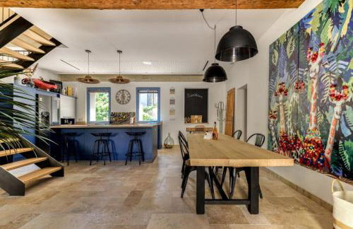 La Remise des Amis - Proche du centre du village - Foto 4