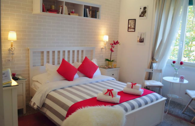 Moonlight Inn Guest House - Photo 20