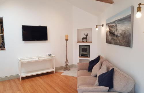 The New Forest Manor Apartment - Photo 10