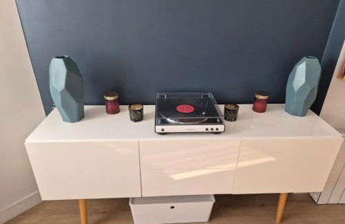 Studio climatisé avec balcon proche Champs-Élysées - Foto 6