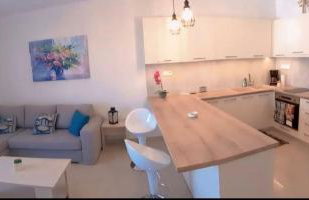 Central Apartment Near The beach with huge private terrace - Foto 7