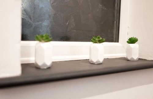 Whole House In Northampton - Photo 5