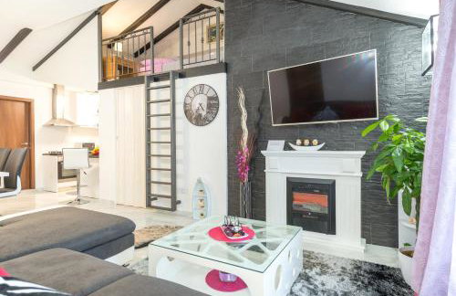 Tranquility and Nature in 4 Bedroom with Sea View - Foto 13