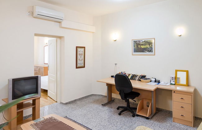 Basco Slavija Square Apartment - Foto 9