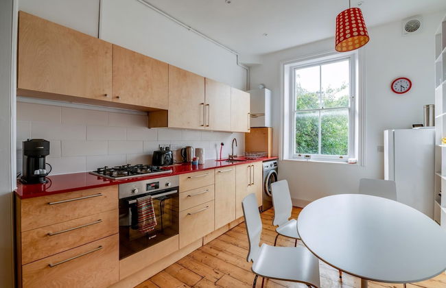 Bright Two Bedroom Apartment Near Vibrant Camden Town - Foto 7