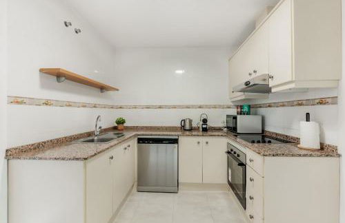 CasaKara apartment with Sea View - Photo 10