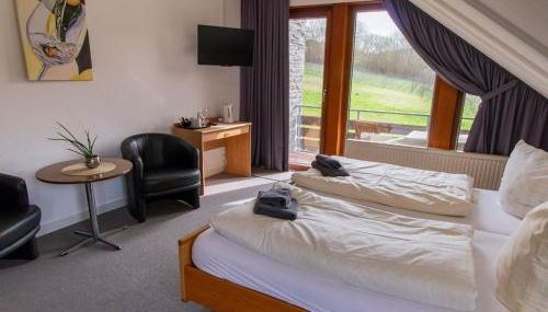 Weingut & Gästehaus Heidhof - Photo 4