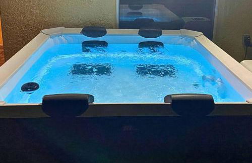 Sundance' Acres Peaceful and Private New House with Hot Tub and Fire Pit - Photo 51