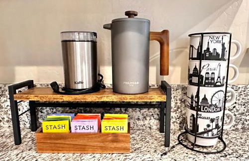 Charming 2BR Cottage Near Freeway-Cul-de-sac - Foto 15