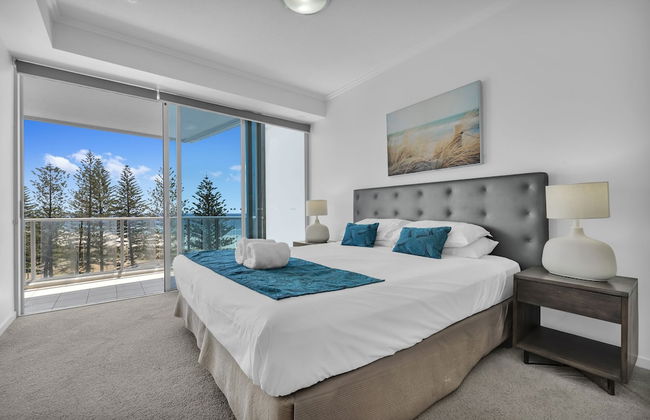 Reflection Tower Two - Foto 25