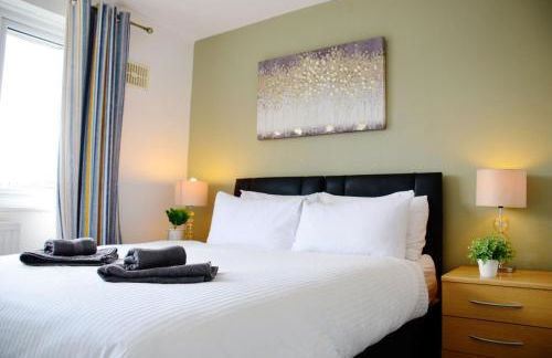 SM Dreams Unlimited Serviced Accommodation- Stanwell-Staines-Heathrow - Foto 39