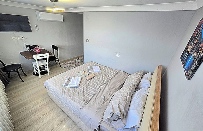 Taksim Millennium Suites - Photo 23