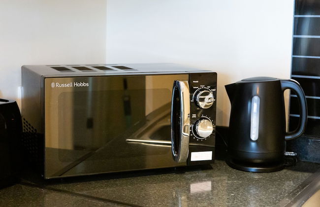 Velvet 1-bedroom Apartment With Balcony, Hoddesdon - Foto 26