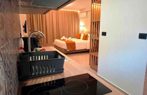 Aelia Luxury Apartments & Pool - Photo 61