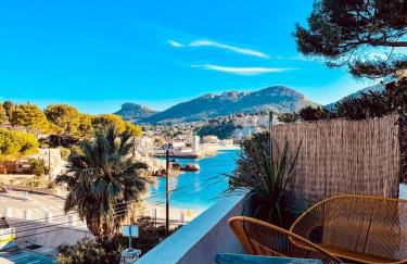 AU BORD DE L'EAU Studio climatisé avec Terrasse et vue mer à 40m de la plage - Foto 9