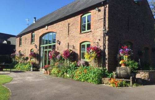 The Bees Knees @ Redhill Grange - Foto 1