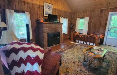 Lakefront Fun on Papakeechie | Kayaks & More! - Foto 24