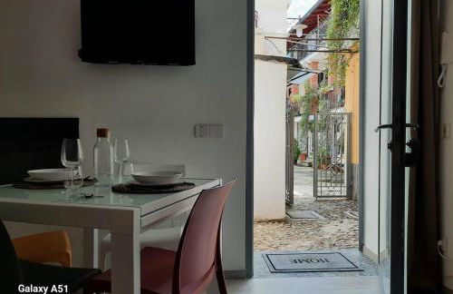 Suite Naviglio Grande - Photo 18