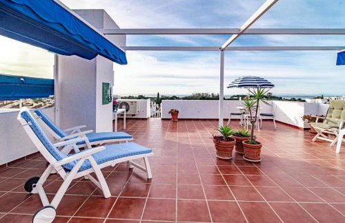 Andalusian Elegance apartment in El Paraiso with 360 views over Sea and Mountains - Photo 12