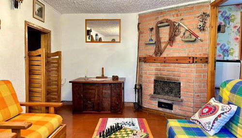 Cozy Three-Room Apartment with Mountain View & Parking - Ussin Chalet - Valtournenche - Foto 3