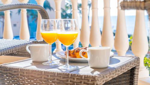 Casa Playa Guadalmar, beautiful apartment in front of the sea, wifi, AC, smart TV, Private parking - Photo 2