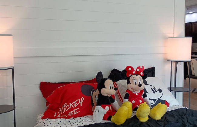 Free Shuttle 2 Queen Disney Area - Foto 34