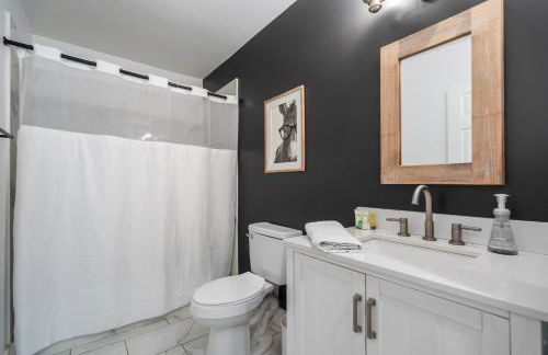 Grandma's Farm on 6 acres with Lighted Barn and River Access - Foto 40