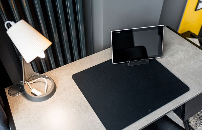 Q18 ApartHotel - Photo 54