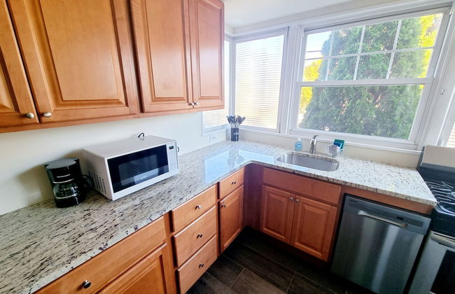 Montgomery Unit1 in Elkins Park - Foto 6