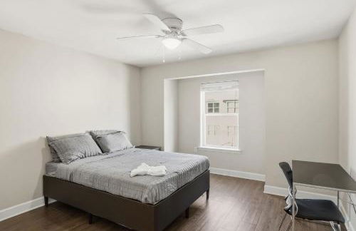 Modern Comfort and Resort Style Living Near CU - Foto 11