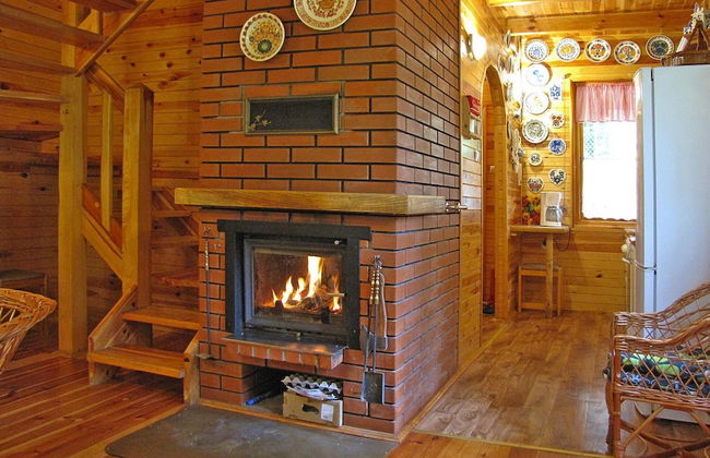 Fenced Cottage in the Middle of Nature, Right by the Lake, Rentyny - Photo 5