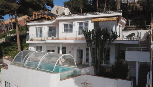 LU&CIA Villa Infinity - Photo 2