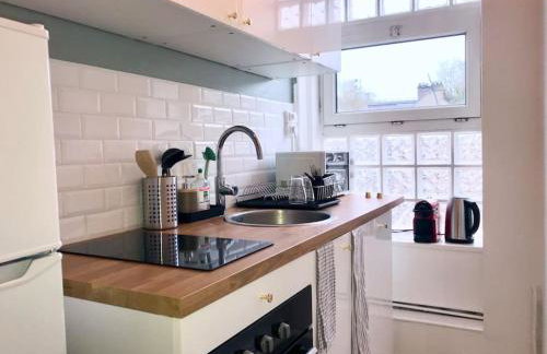 T2 Le Moderne • Netflix • Parking • Gare - Foto 2