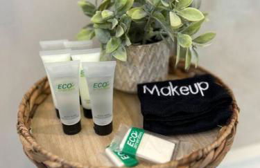 653 3rd St unit1 AfterDune Delight 2BR Near Beach - Foto 13